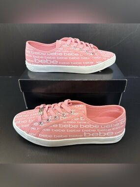 NIB Bebe Sport Light Pink Daylin Laced Logo Sneakers Shoes Women’s Size 10